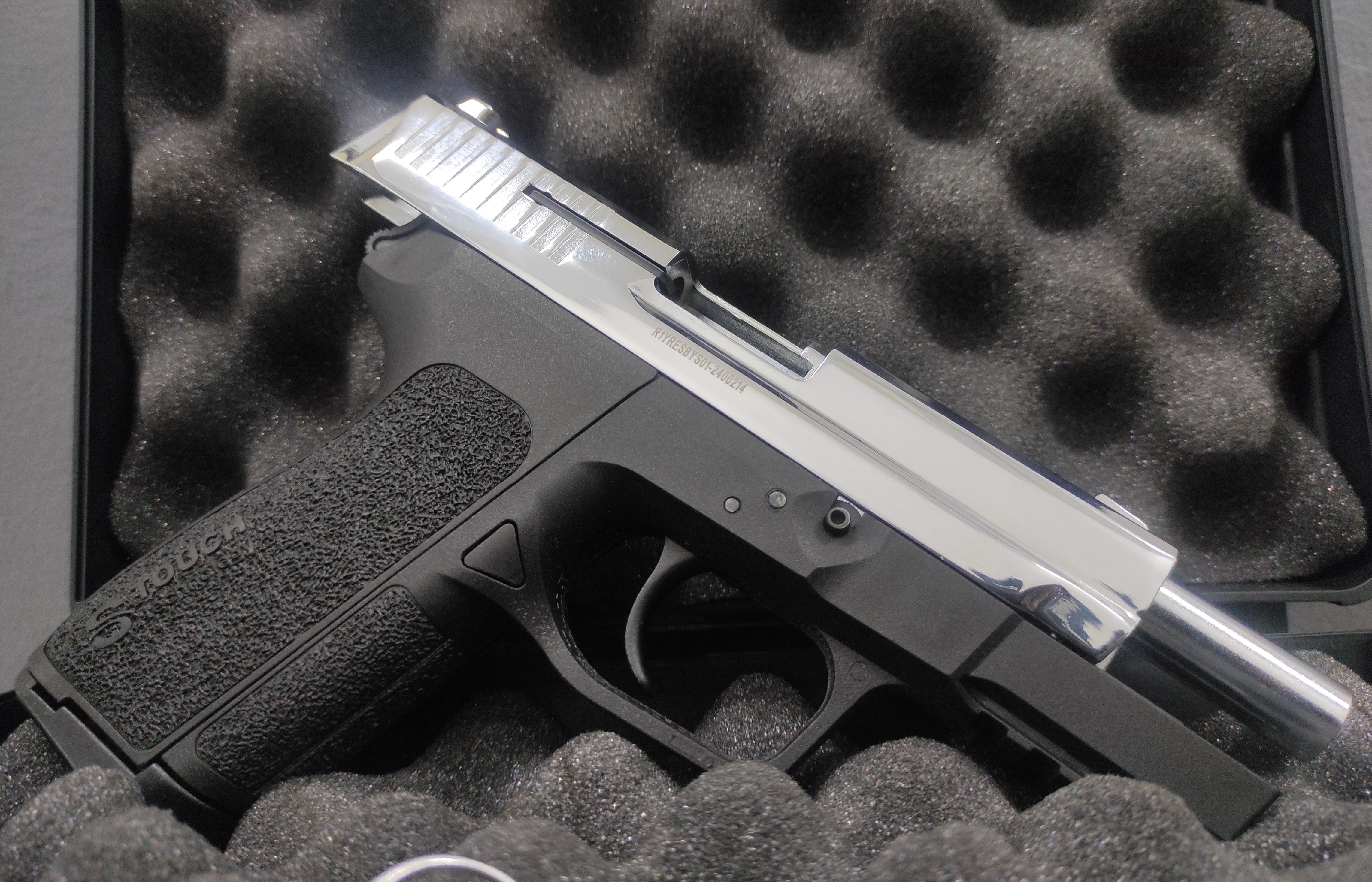 RETAY S2022 BLANK GUN - SHINY CHROME - Tophatter's Army Deals BLANK GUNS - Tophatter Daily Deals