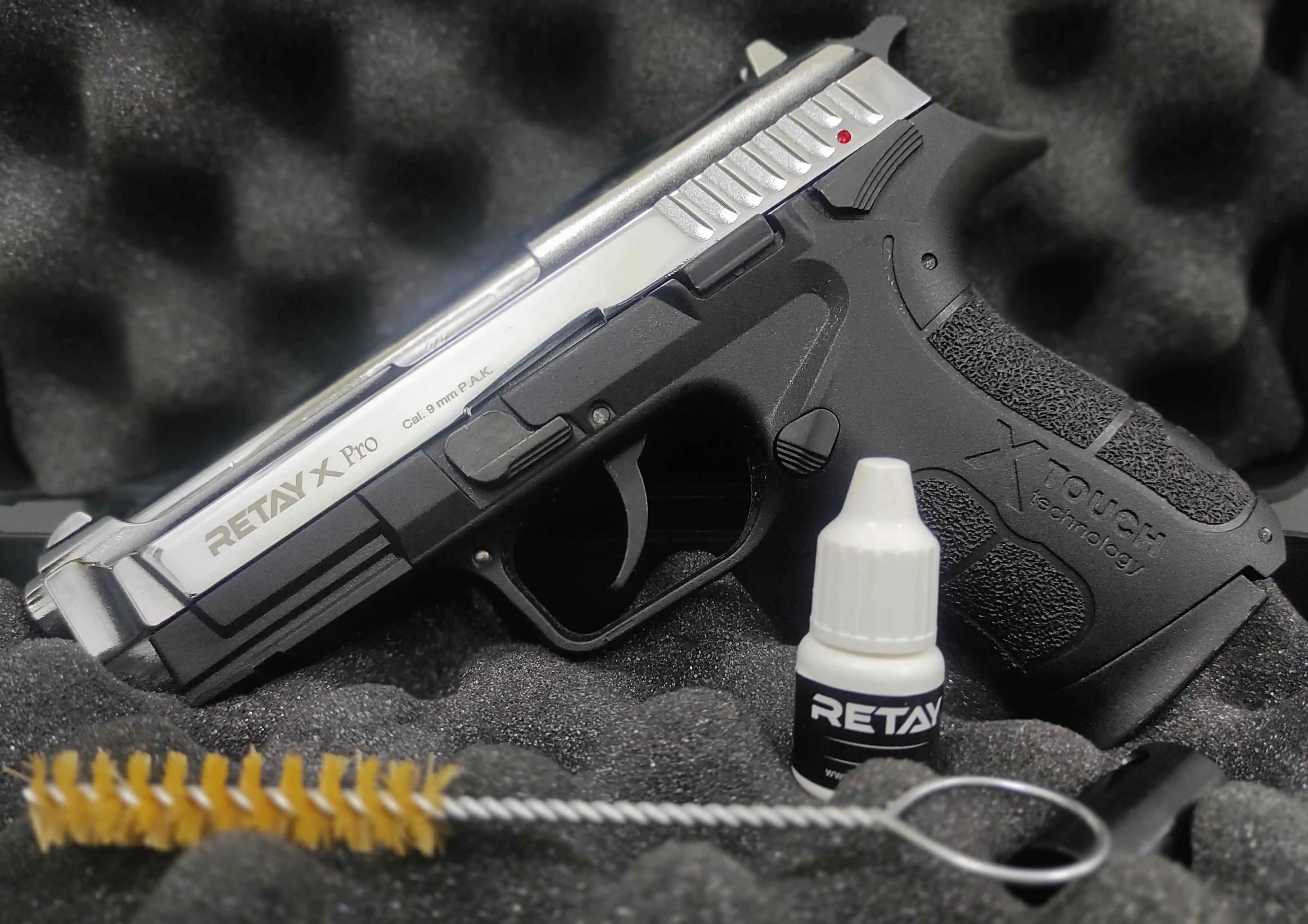 RETAY XPRO BLANK GUN - SHINY CHROME - Tophatter's Army Deals BLANK GUNS - Tophatter Daily Deals