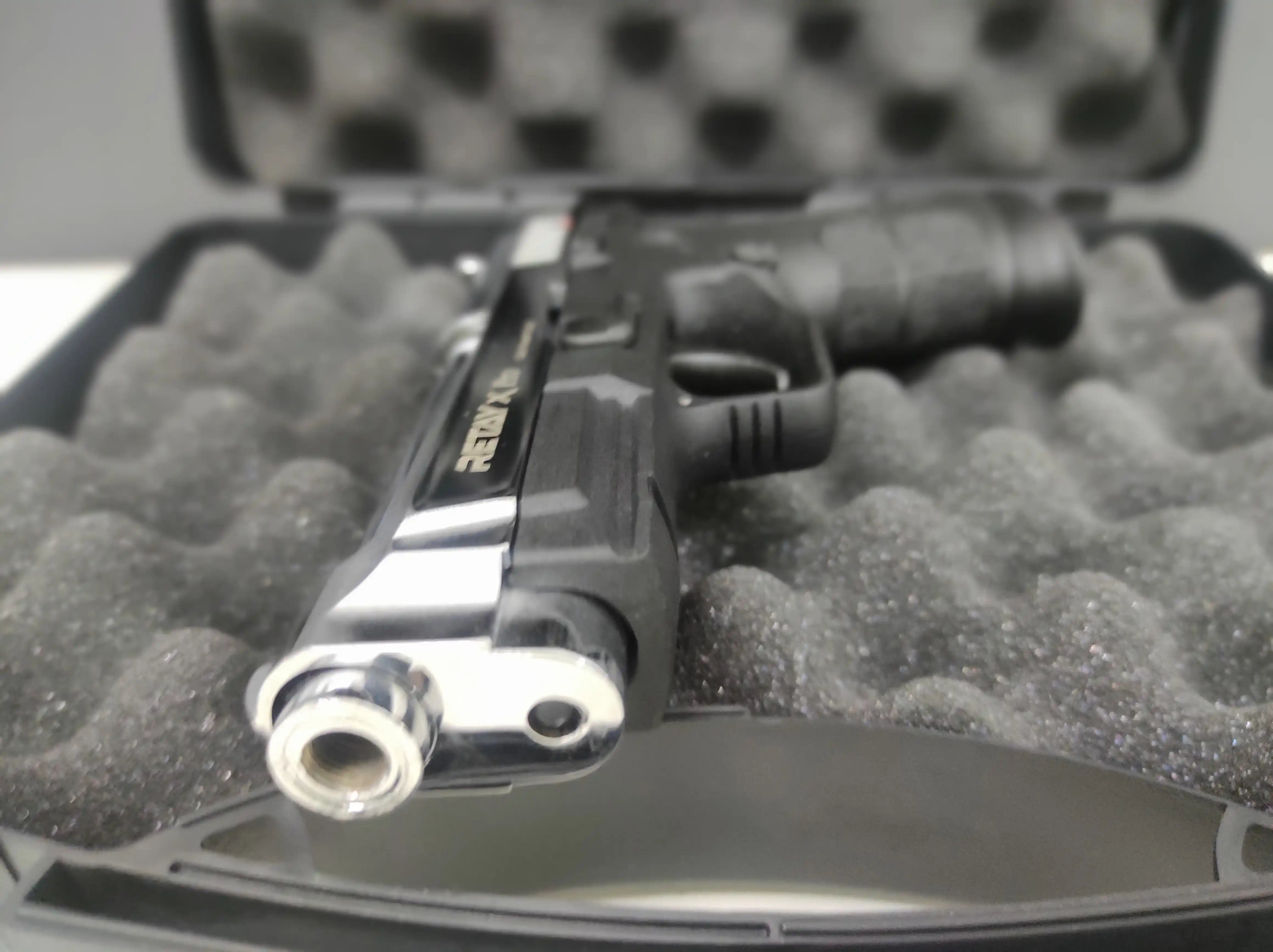 RETAY XPRO BLANK GUN - SHINY CHROME - Tophatter's Army Deals BLANK GUNS - Tophatter Daily Deals