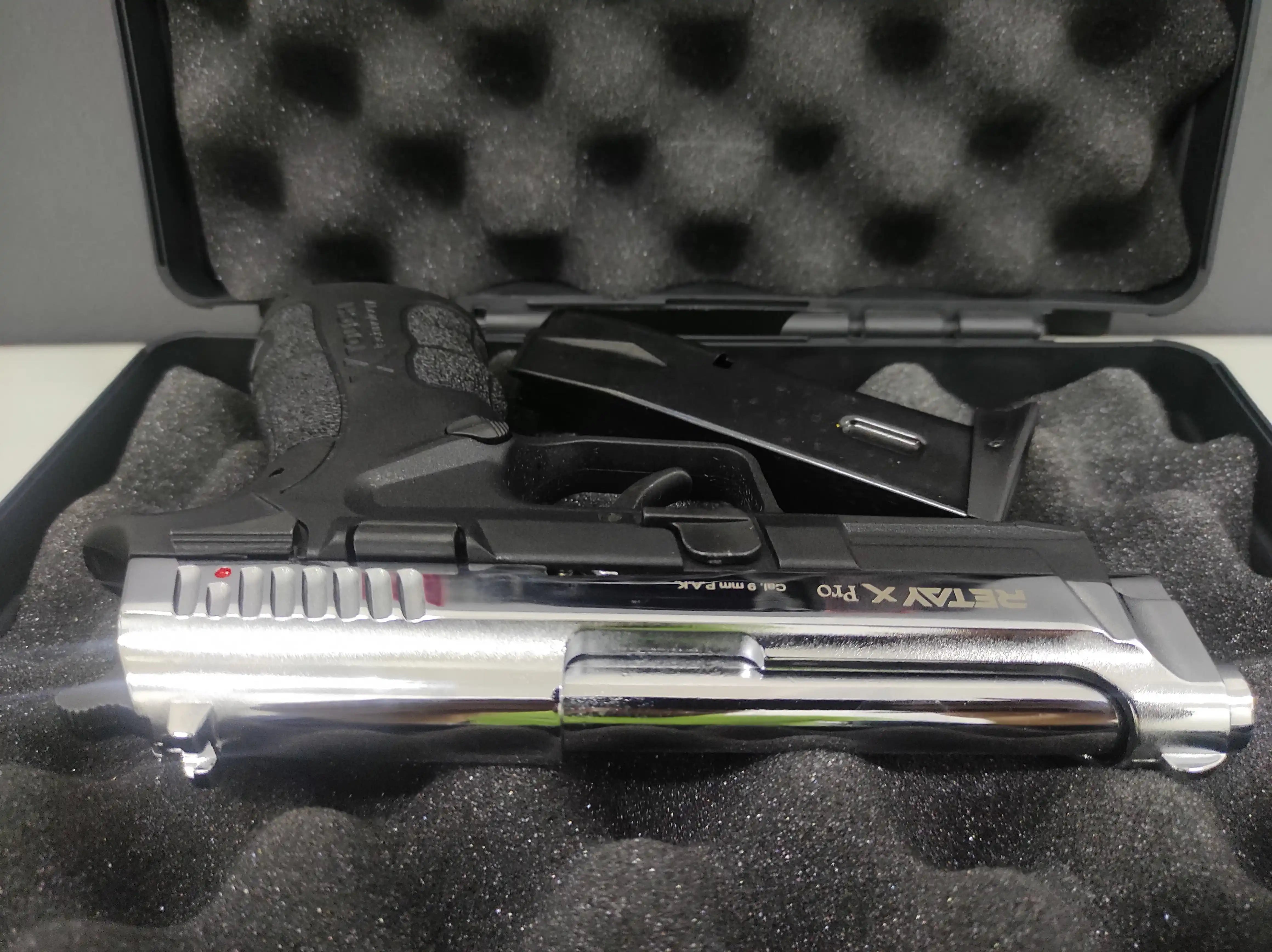 RETAY XPRO BLANK GUN - SHINY CHROME - Tophatter's Army Deals BLANK GUNS - Tophatter Daily Deals
