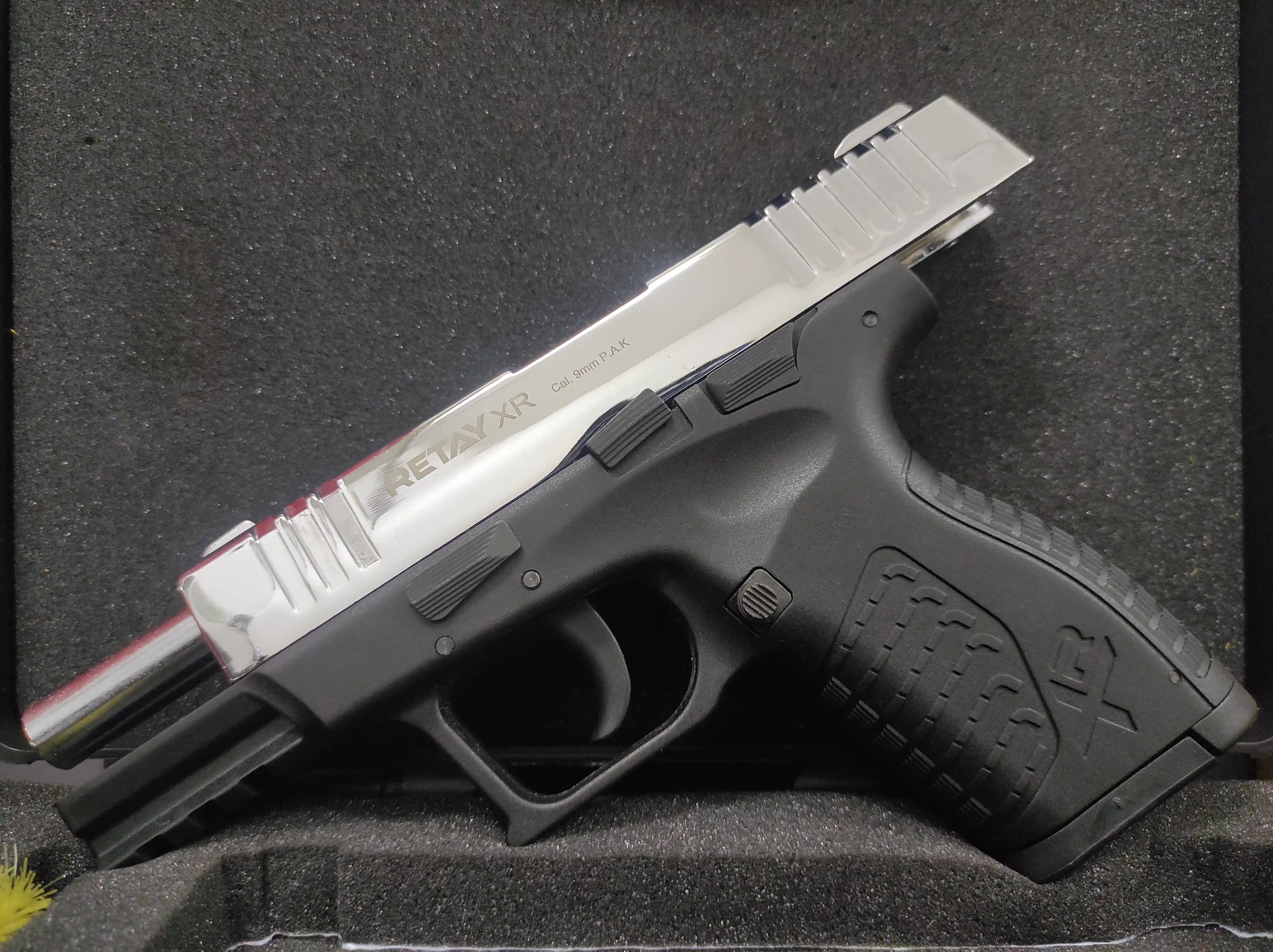 RETAY XR BLANK GUN - SHINY CHROME - Tophatter's Army Deals BLANK GUNS - Tophatter Daily Deals