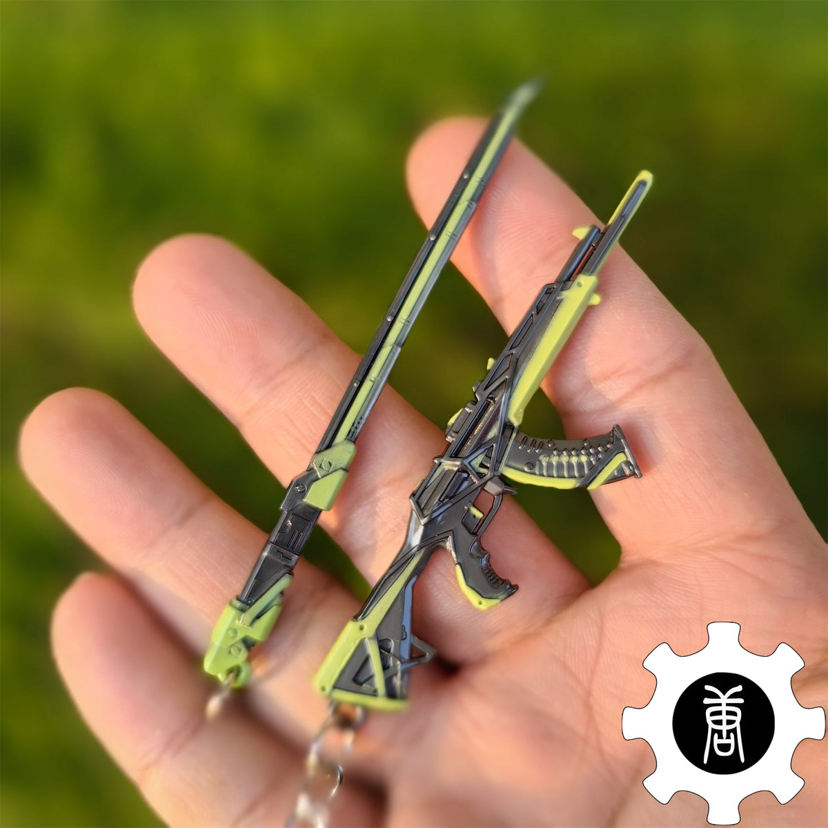 RGX 11z Pro Vandal Blade Green Pendant Gamer Gift 2 In 1 Pack 2 In 1 Pack - Tophatter Daily Deals