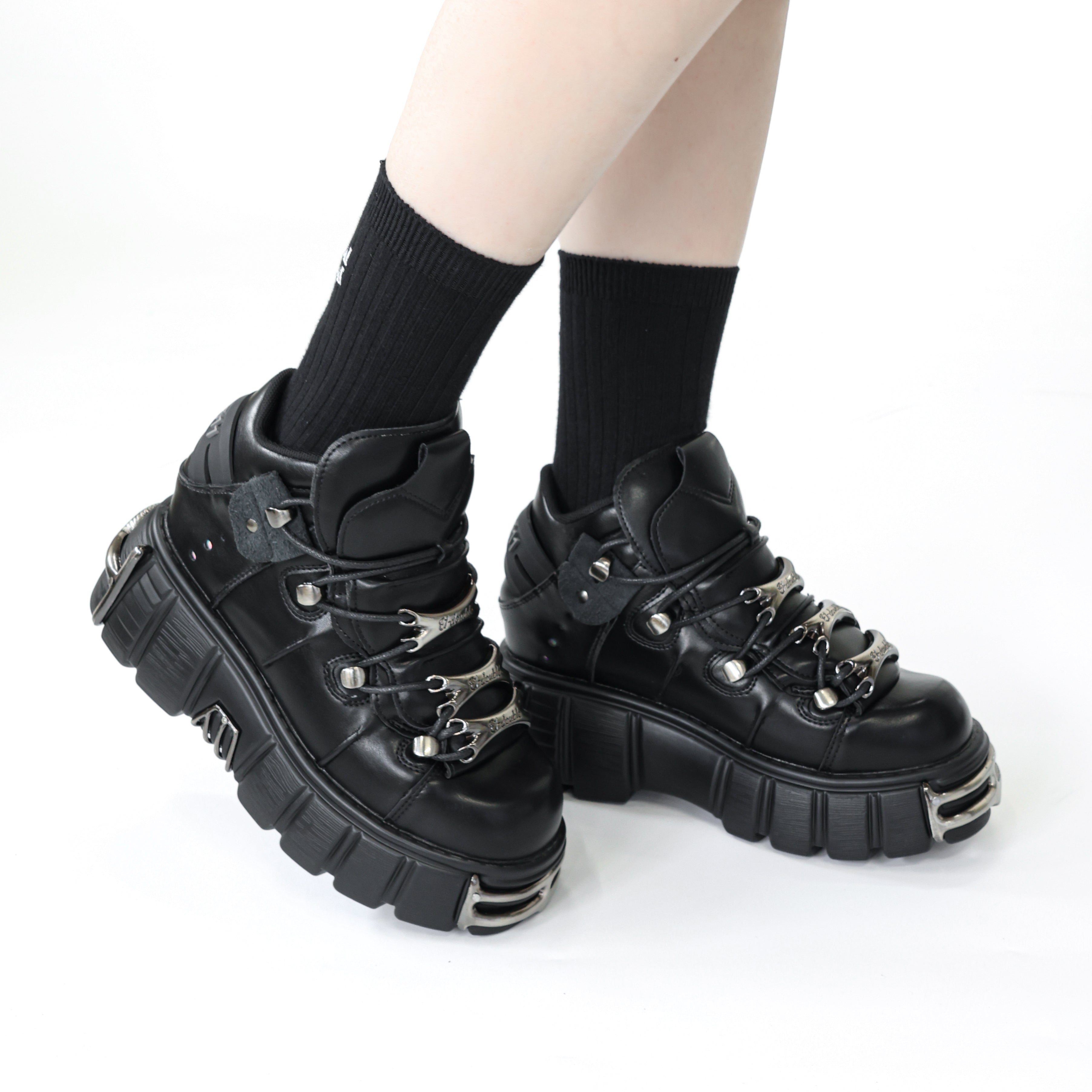 Women Rock Boots Metal Decor Punk Style Sneakers Boots - Tophatter Daily Deals