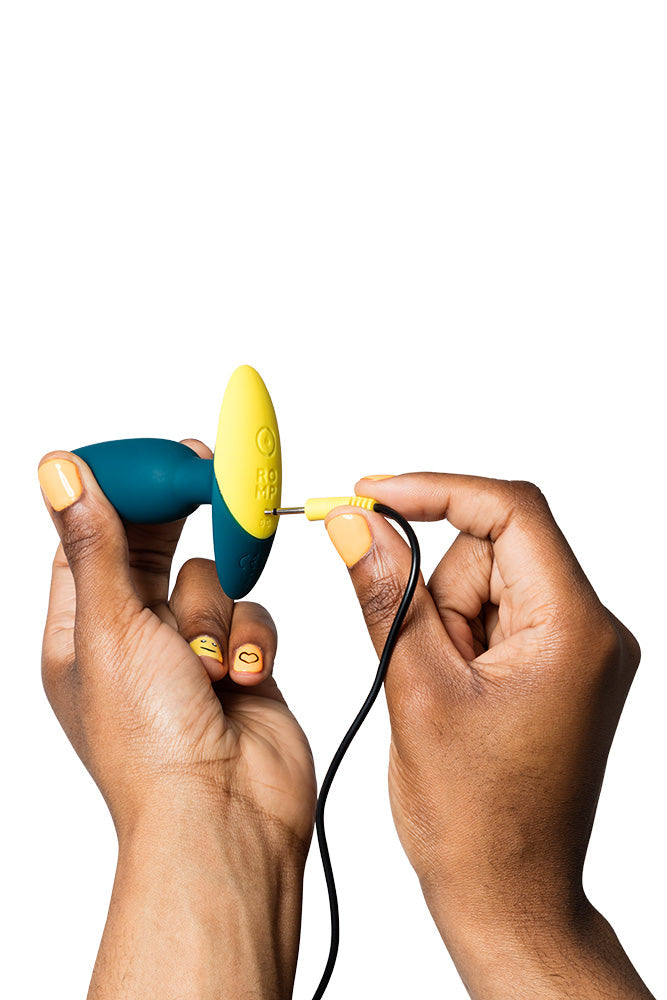 Romp - Bass Vibrating Butt Plug - Teal Sex Toy - Tophatter Daily Deals