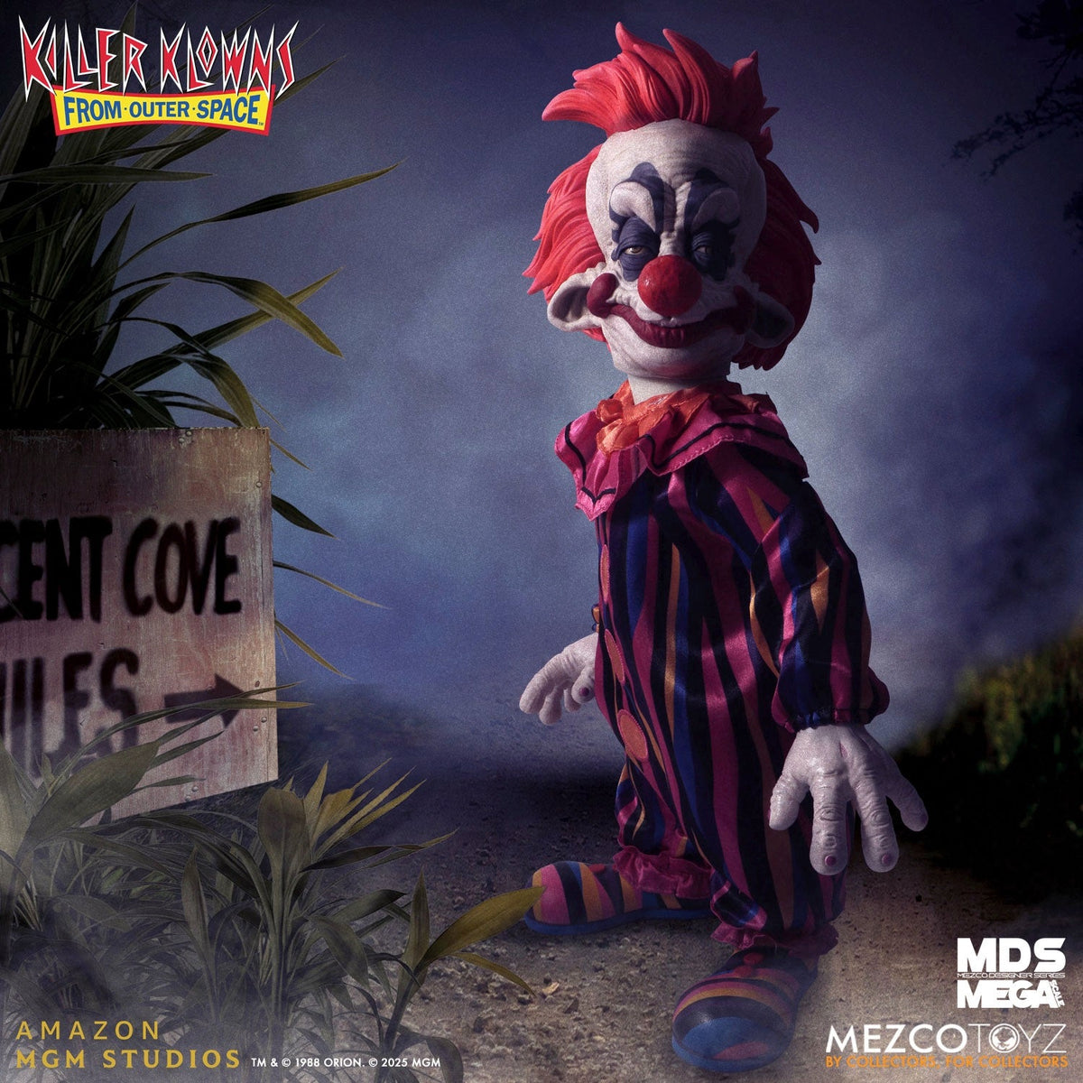 Killer Klowns from Outer Space – Rudy MDS Mega Scale Figure with Sound Collectible Figure - Tophatter Daily Deals