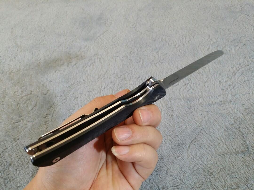 RUIKE P121-B HUSSAR - G10 SCALES - Tophatter's Army Deals KNIVES - Tophatter Daily Deals