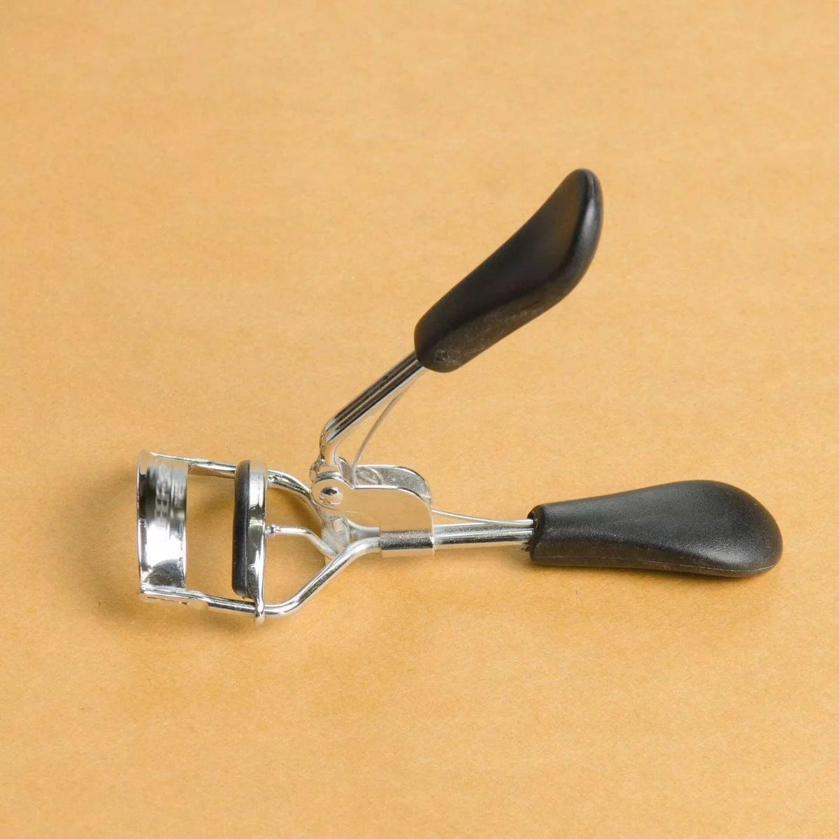 Clip on Eyelashes - Professional Eyelash Curler Curling Clip Beauty Tool High Quality Stylish Health & Beauty - Tophatter Daily Deals