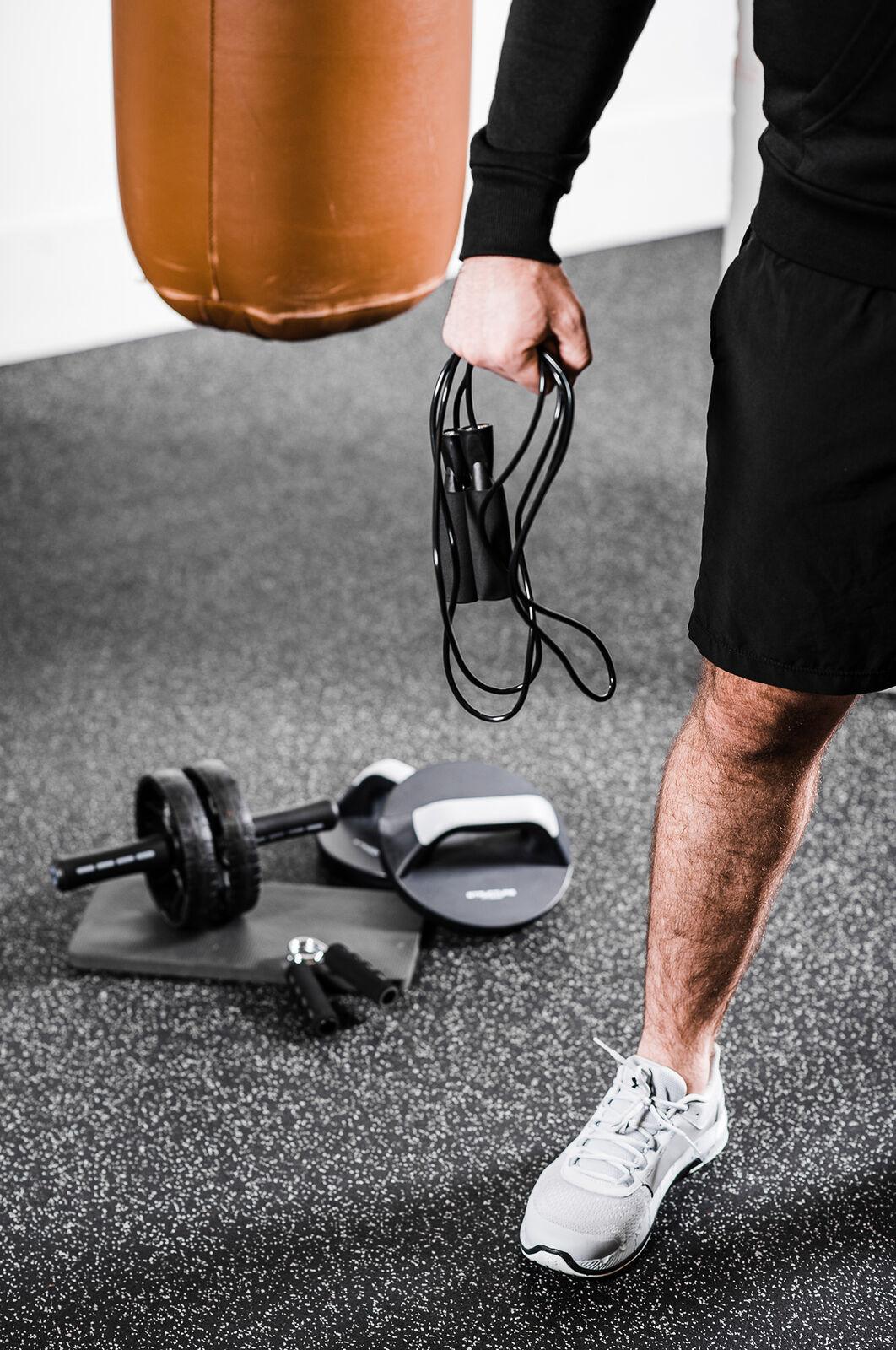 Core Training Kit - 5pc Core Training Kit Ab Roller Push Up Skipping Rope Fitness Hand Grip Exercise Exercise & Fitness - Tophatter Daily Deals