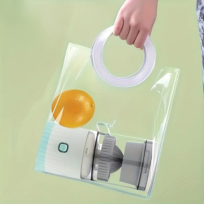Citrus Juicer USB Rechargeable Detachable Design Appliances > Kitchen Appliances > Food Mixers & Blenders - Tophatter Daily Deals