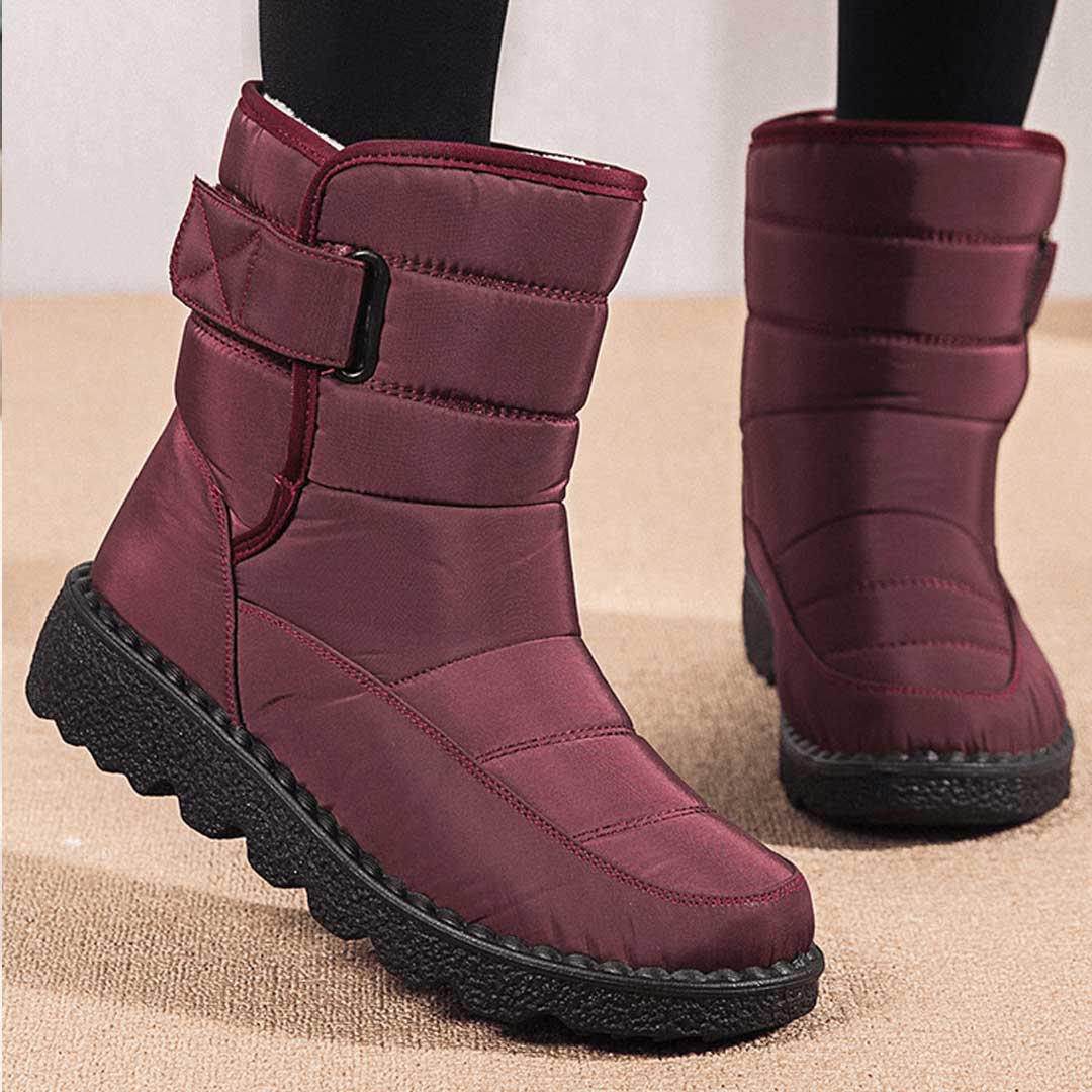 Insulating Women’s Winter Boots - Quilted Midcalf, Warm - Tophatter Daily Deals