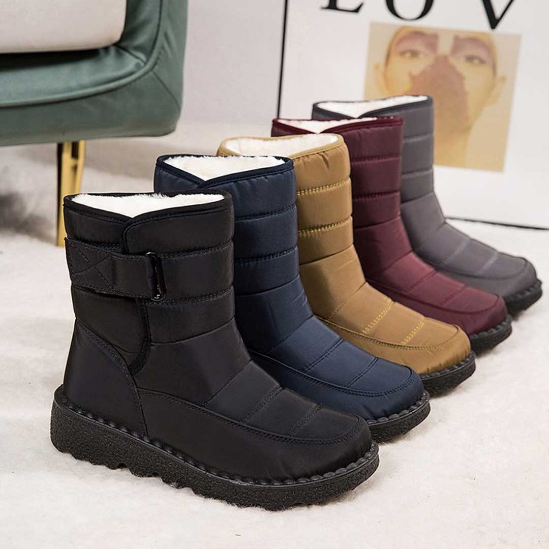 Insulating Women’s Winter Boots - Quilted Midcalf, Warm - Tophatter Daily Deals
