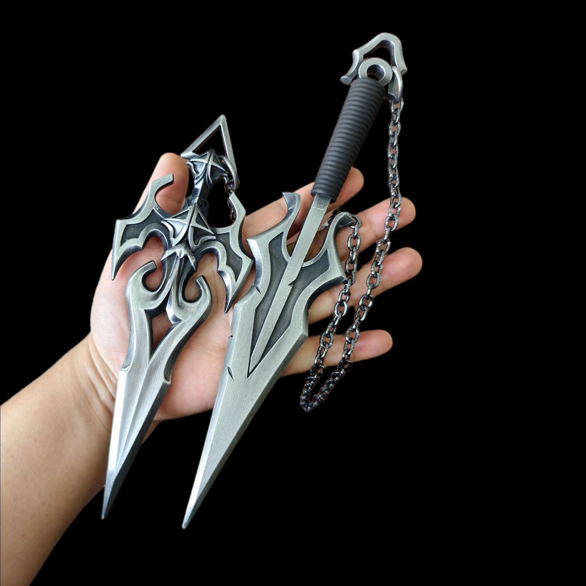 IRL MK Scorpion Kunai Metal Replica - Tophatter Daily Deals