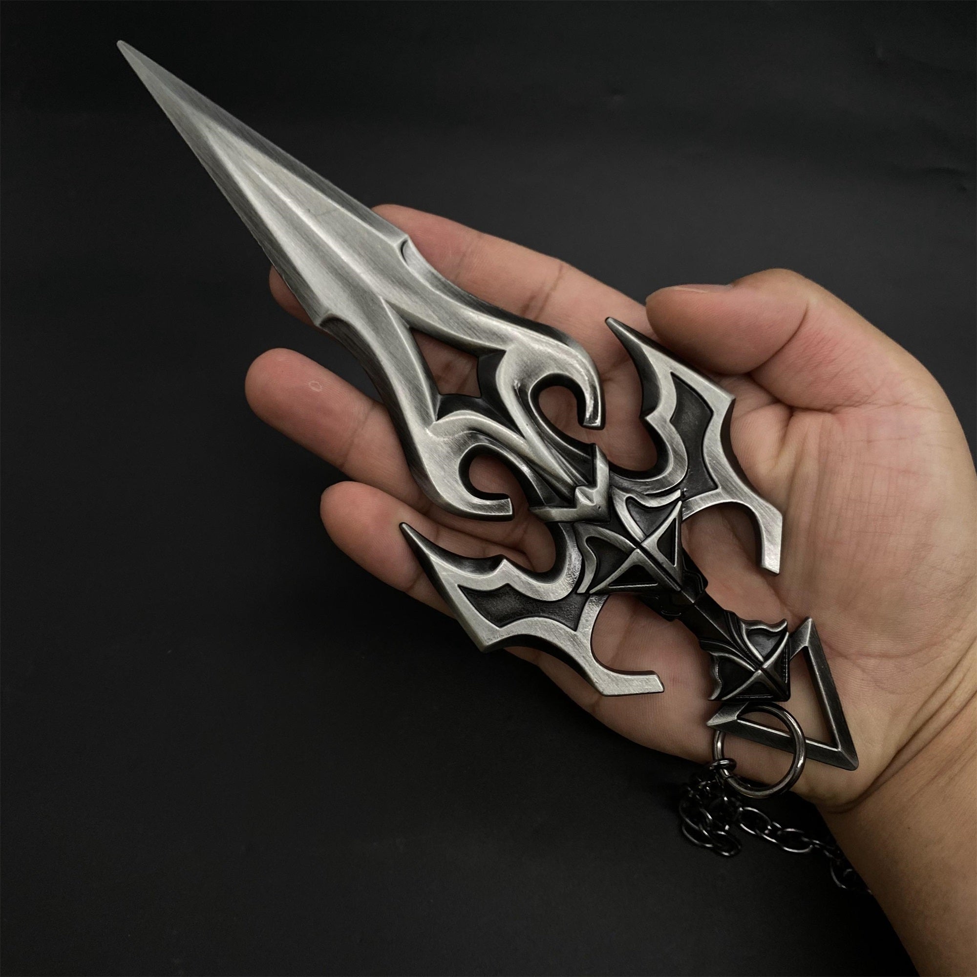 IRL MK Scorpion Kunai Metal Replica - Tophatter Daily Deals