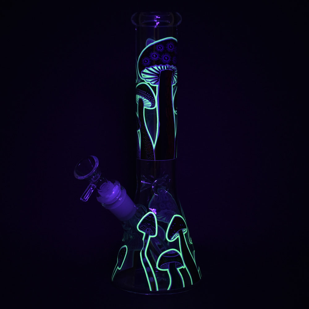 Shroom Silhouette Glow Beaker Bong Bongs - Tophatter Daily Deals