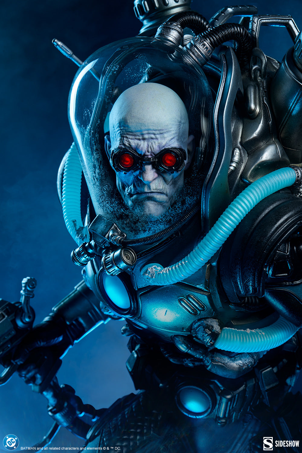 DC Comics - Mr. Freeze Premium Format Figure | Sideshow Collectible Figure - Tophatter Daily Deals