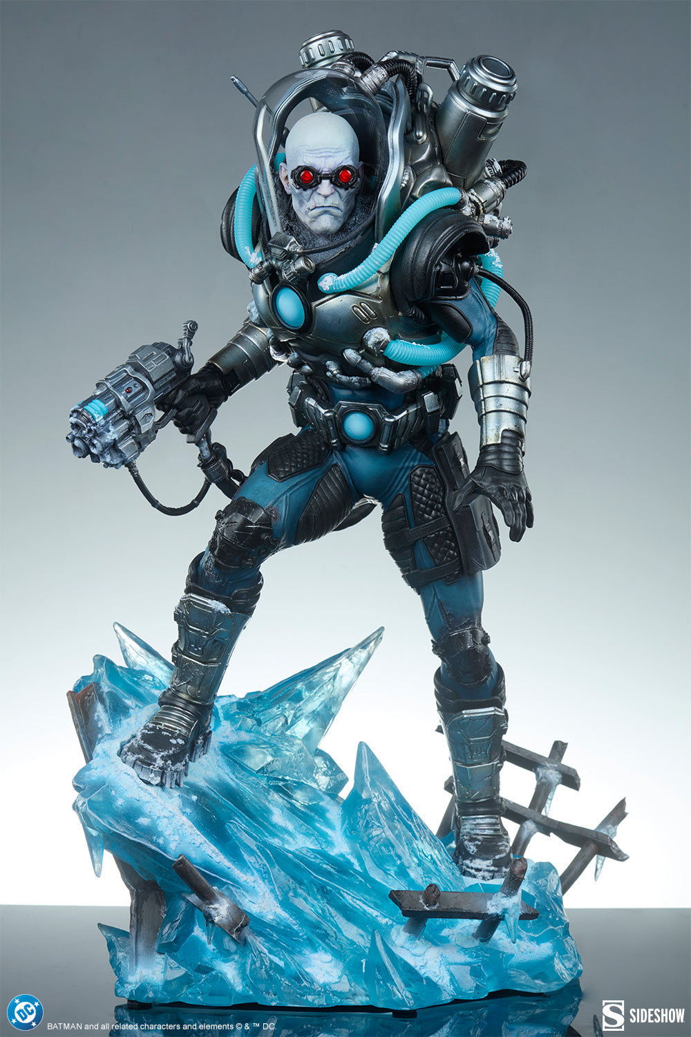 DC Comics - Mr. Freeze Premium Format Figure | Sideshow Collectible Figure - Tophatter Daily Deals