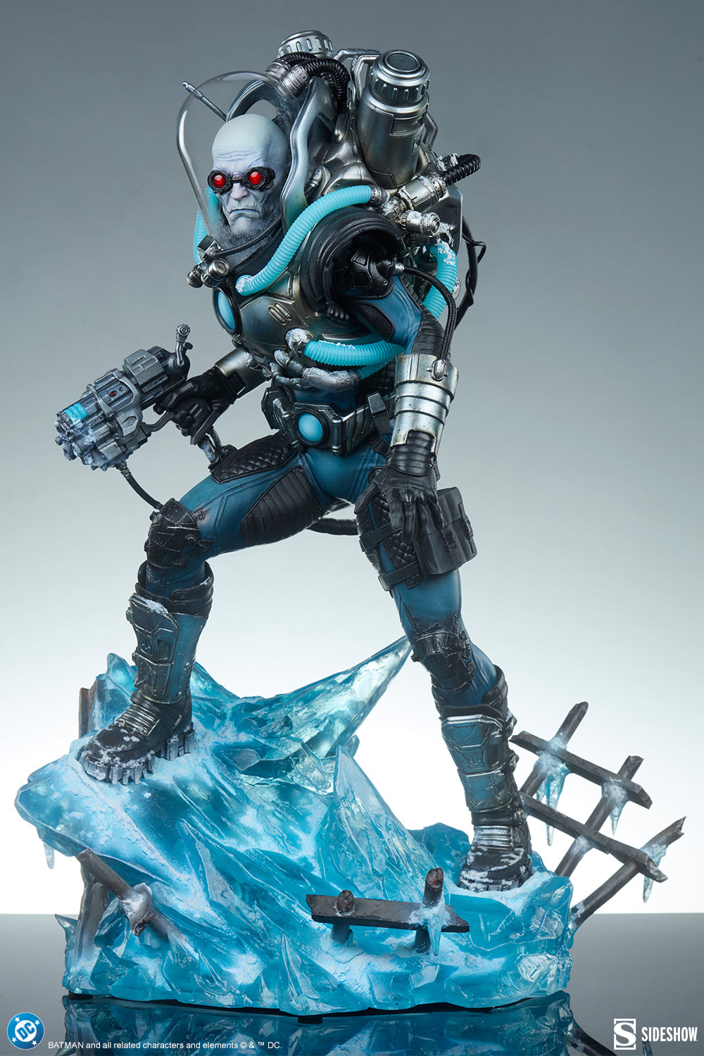 DC Comics - Mr. Freeze Premium Format Figure | Sideshow Collectible Figure - Tophatter Daily Deals