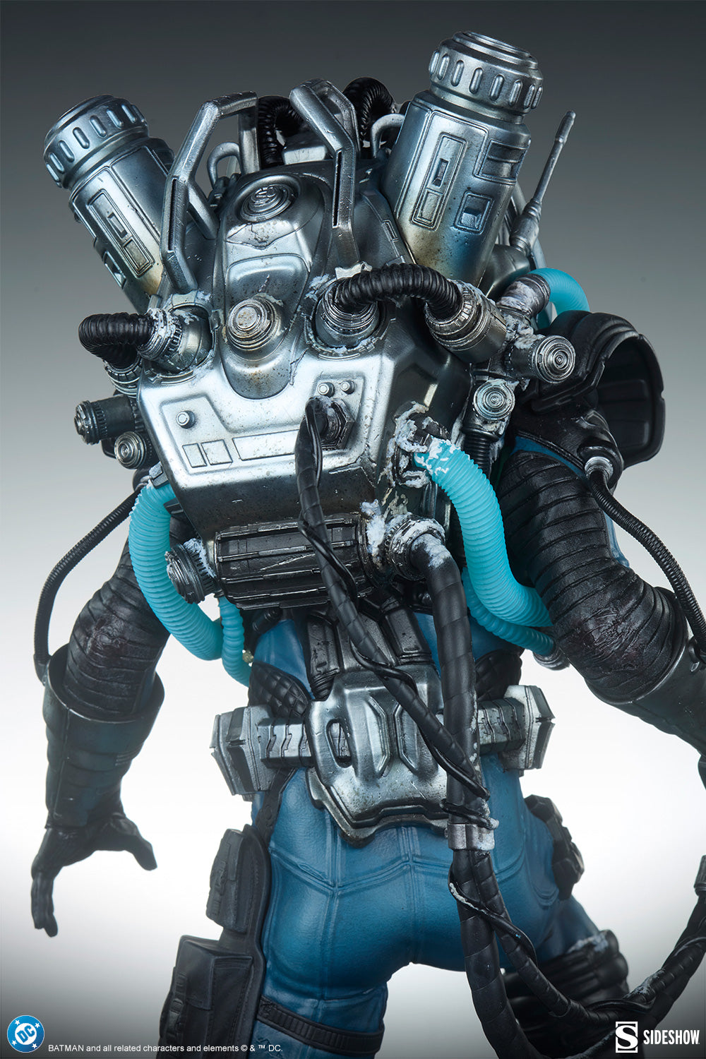 DC Comics - Mr. Freeze Premium Format Figure | Sideshow Collectible Figure - Tophatter Daily Deals