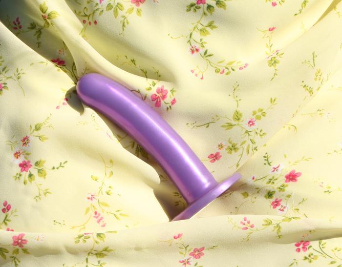 Tantus Silk Silicone Dildo Dildoes & Dongs - Tophatter Daily Deals