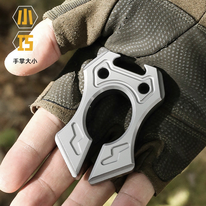 Shocking Thunder Single Brass Knuckle Brass Knuckles - Tophatter Daily Deals