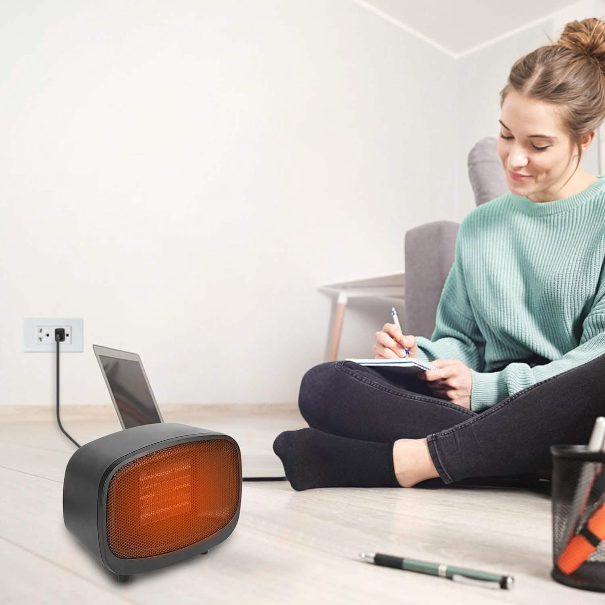 Small Portable Electric Space Heater Household Appliances - Tophatter Daily Deals
