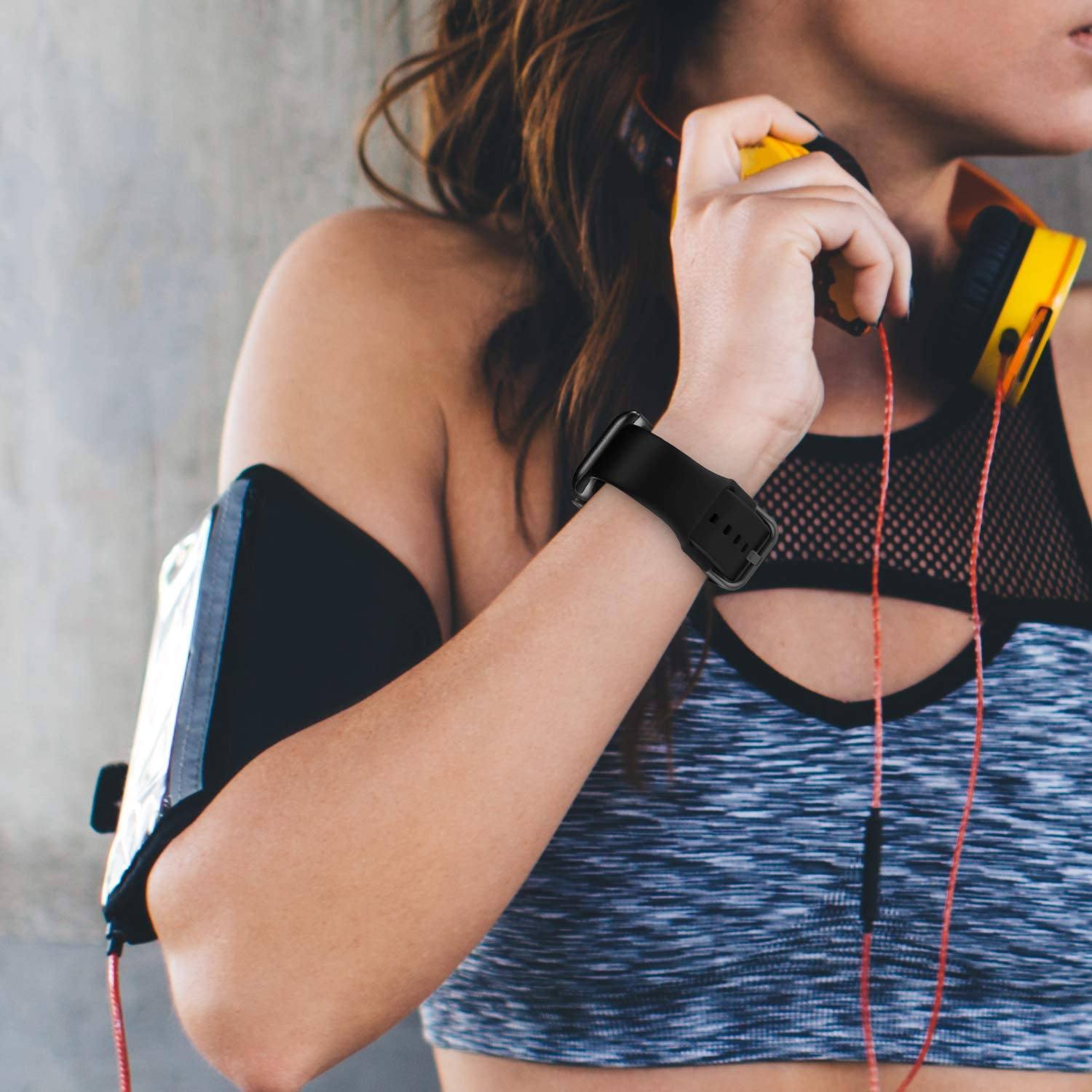 Soft Silicone Sport Wristbands Replacement Strap with Classic Clasp Watch Band - Tophatter Daily Deals