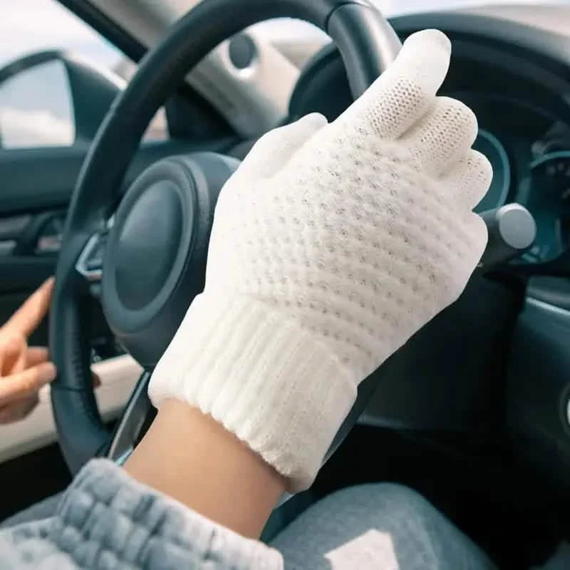 Soft Touchscreen Winter Gloves Elastic Cuff Knit for Cold Weather Gloves, Scarves & Earmuffs - Tophatter Daily Deals