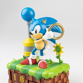 Sonic - Officially Licensed 3D Perpetual Calendar Collectible Merchandise - Tophatter Daily Deals