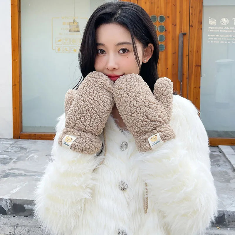 Warm Women’s Teddy Mittens - Chunky Sherpa Plush, Winter - Tophatter Daily Deals