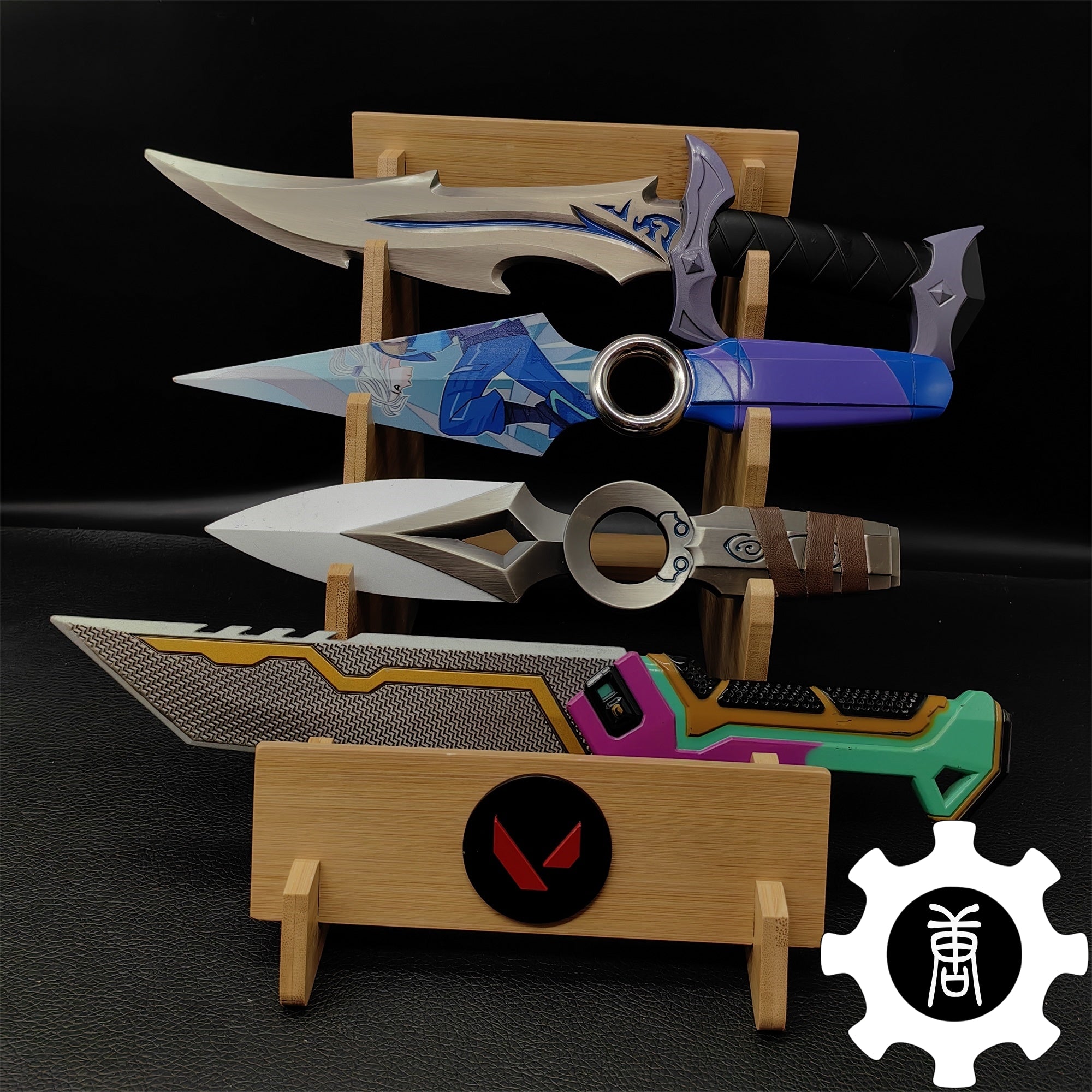 Game Knife Display Stand High-End 4-Layer Wooden Holder - Tophatter Daily Deals