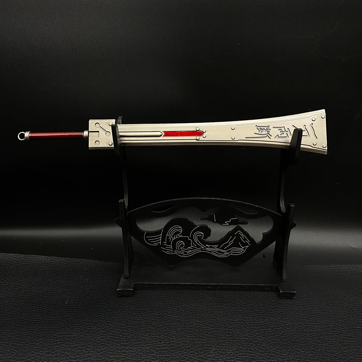 FF Series Cloud Sword Sephiroth Katana Squall Gun Blade 9 In 1 Pack Hardedge & Stand - Tophatter Daily Deals