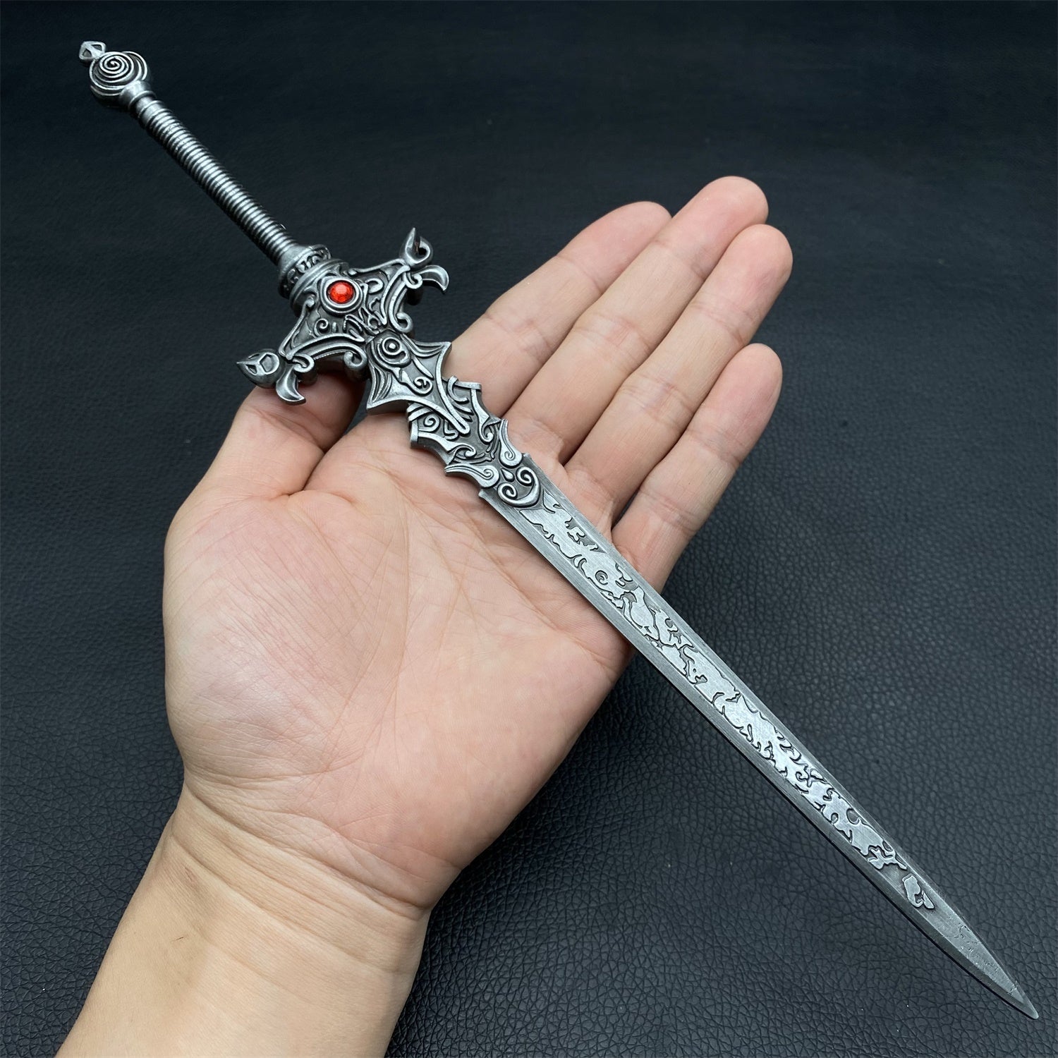 Ultimate 22 in 1 Fantasy Swords Metal Crafts For Collection Legend of Sword - Tophatter Daily Deals