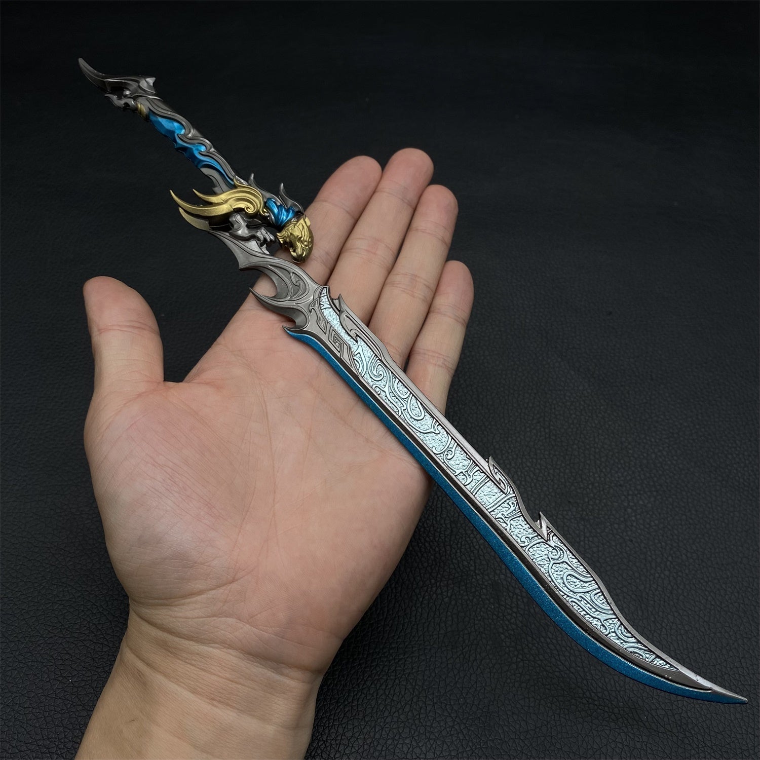 Ultimate 22 in 1 Fantasy Swords Metal Crafts For Collection Exiled Star God's Knife - Tophatter Daily Deals