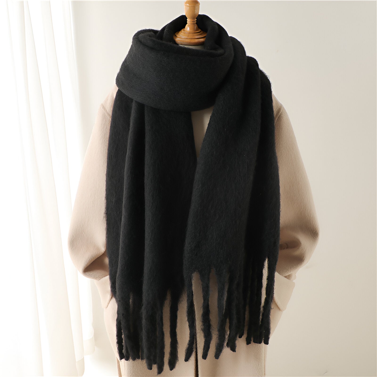 Soft Women’s Scarf - Oversized Fringed Cashmere For Winter Black - Tophatter Daily Deals