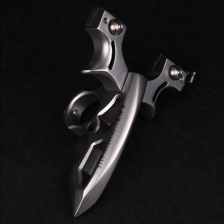 Spiked Brass Knuckles Ring Slingshot 404C Stainless Steel 3 In 1 EDC Gadgets - Tophatter Daily Deals