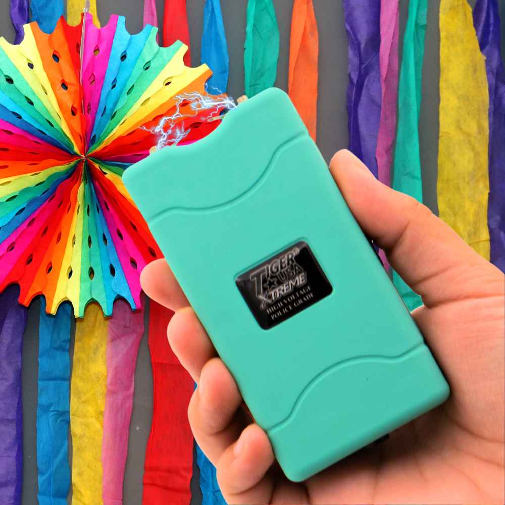 96 Million Volt Tachyon Flashlight Stun Gun Stun Guns - Tophatter Daily Deals