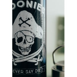 The Goonies - Officially Licensed Hot & Cold 550ml Metal Bottle Collectible Merchandise - Tophatter Daily Deals