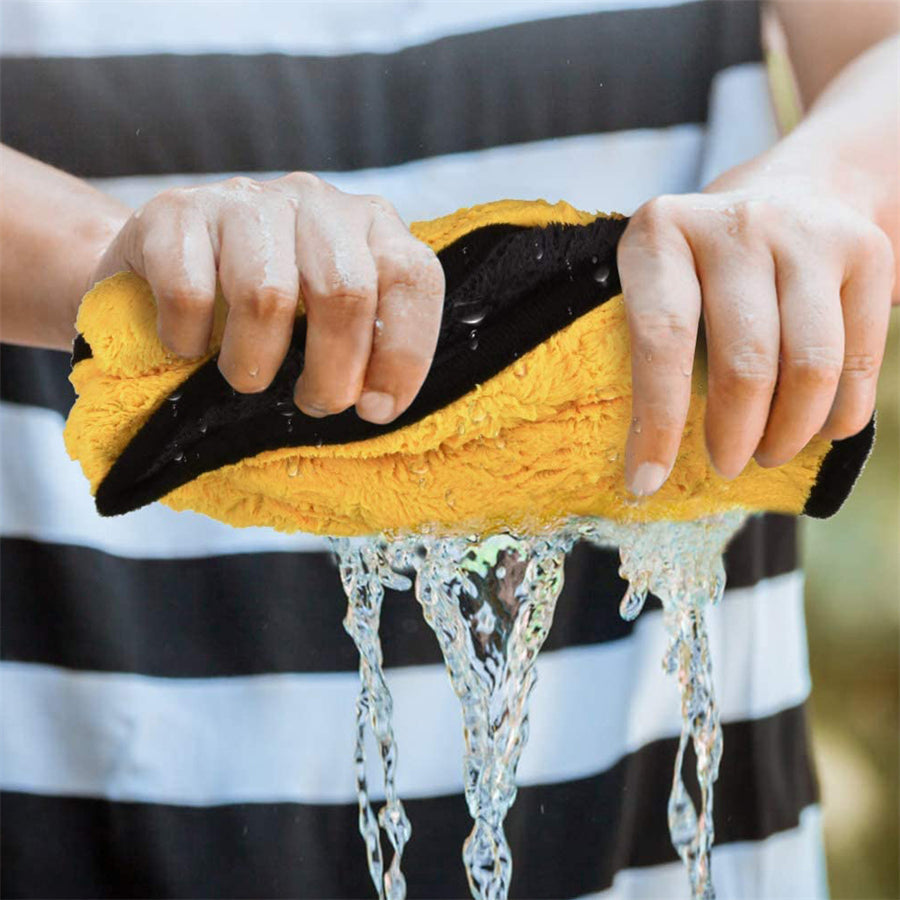 Thick Soft Car Drying Cloth 6-Piece Car and Motorcycle Accessories - Tophatter Daily Deals