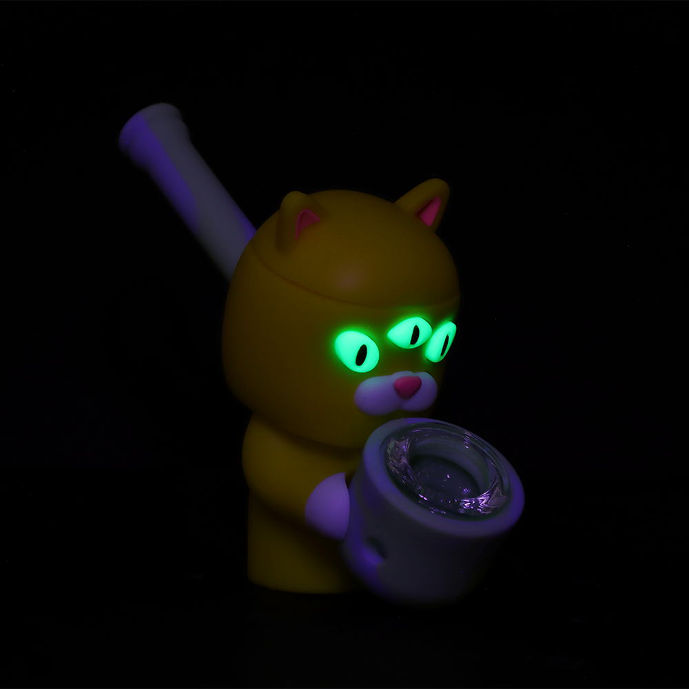 Three-Eyed Cat Secret Stash Silicone Hand Pipe Hand Pipes - Tophatter Daily Deals