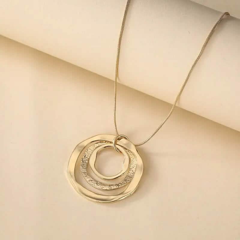 Three Rings Design Pendant Necklace Gold Necklaces - Tophatter Daily Deals