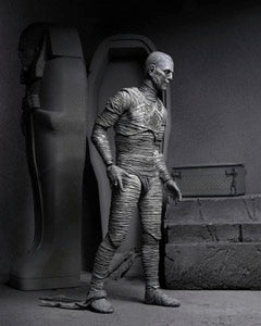 Universal Monsters – Ultimate The Mummy (Black & White) Action Figure Action Figure - Tophatter Daily Deals