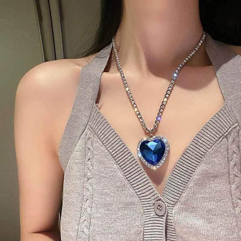 Titanic Heart of The Ocean Sapphire Crystal Necklace Silver Plated (Replica) Necklaces - Tophatter Daily Deals