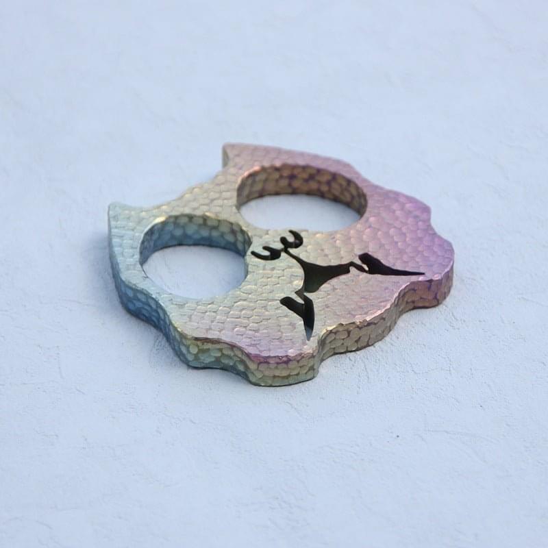 Bulldog Two Finger Titanium Knuckles - Cakra EDC Gadgets Brass Knuckles - Tophatter Daily Deals