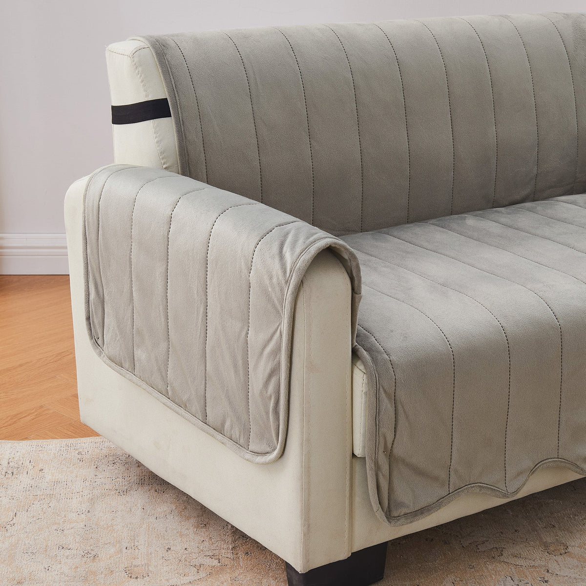 Velvet Furniture Protectors - Velvet Collection Furniture & Decor - Tophatter Daily Deals