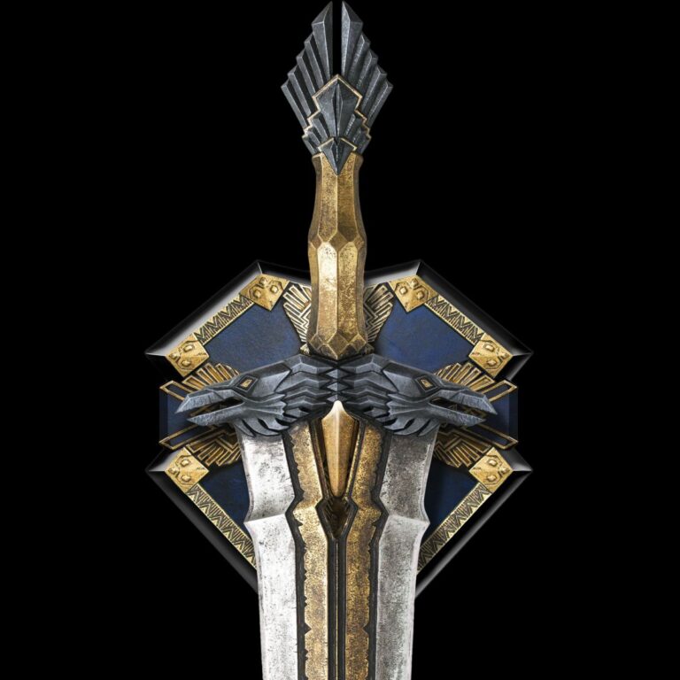 The Hobbit - United Cutlery Officially Licensed Regal Sword Thorin Oakenshield And Display (Resin) Sword - Tophatter Daily Deals