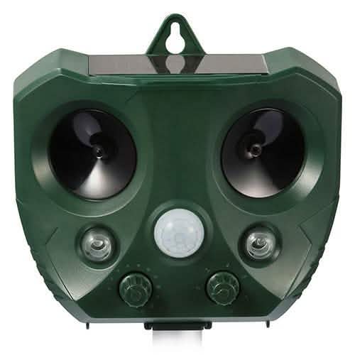 Ultrasonic Animal Repeller Solar Pest Control - Tophatter Daily Deals