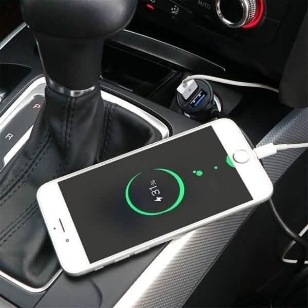 Universal 4 Ports USB Car Charger Automotive - Tophatter Daily Deals