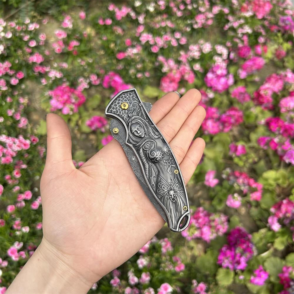 Valkyrie Folding Knife - Tophatter Daily Deals