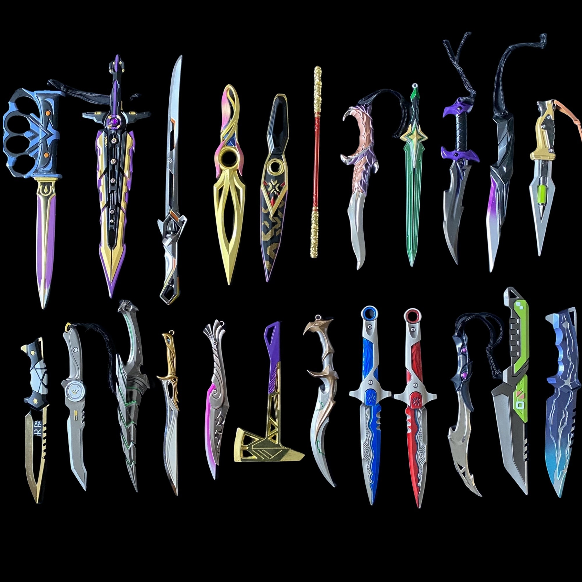 Mini-Scale Val Props Collective Metal Knife Fan Art - Tophatter Daily Deals