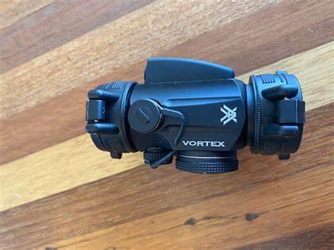 VORTEX SPARC® II 2 MOA RED DOT W/ 3X RISERS - Tophatter's Army Deals OPTICS & SCOPES - Tophatter Daily Deals